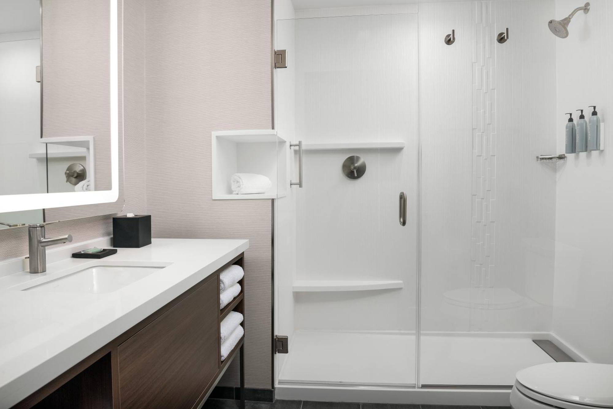 Courtyard By Marriott Bozeman Hotel Екстериор снимка