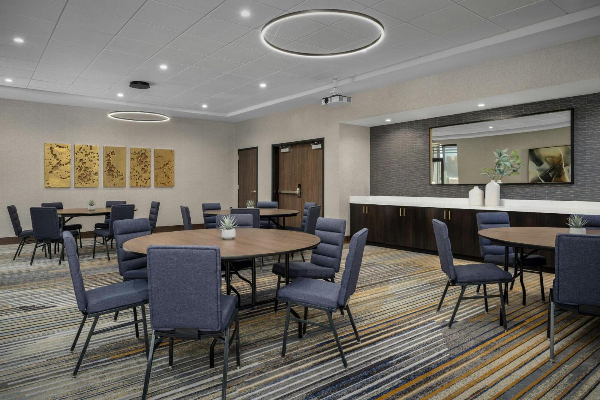 Courtyard By Marriott Bozeman Hotel Екстериор снимка
