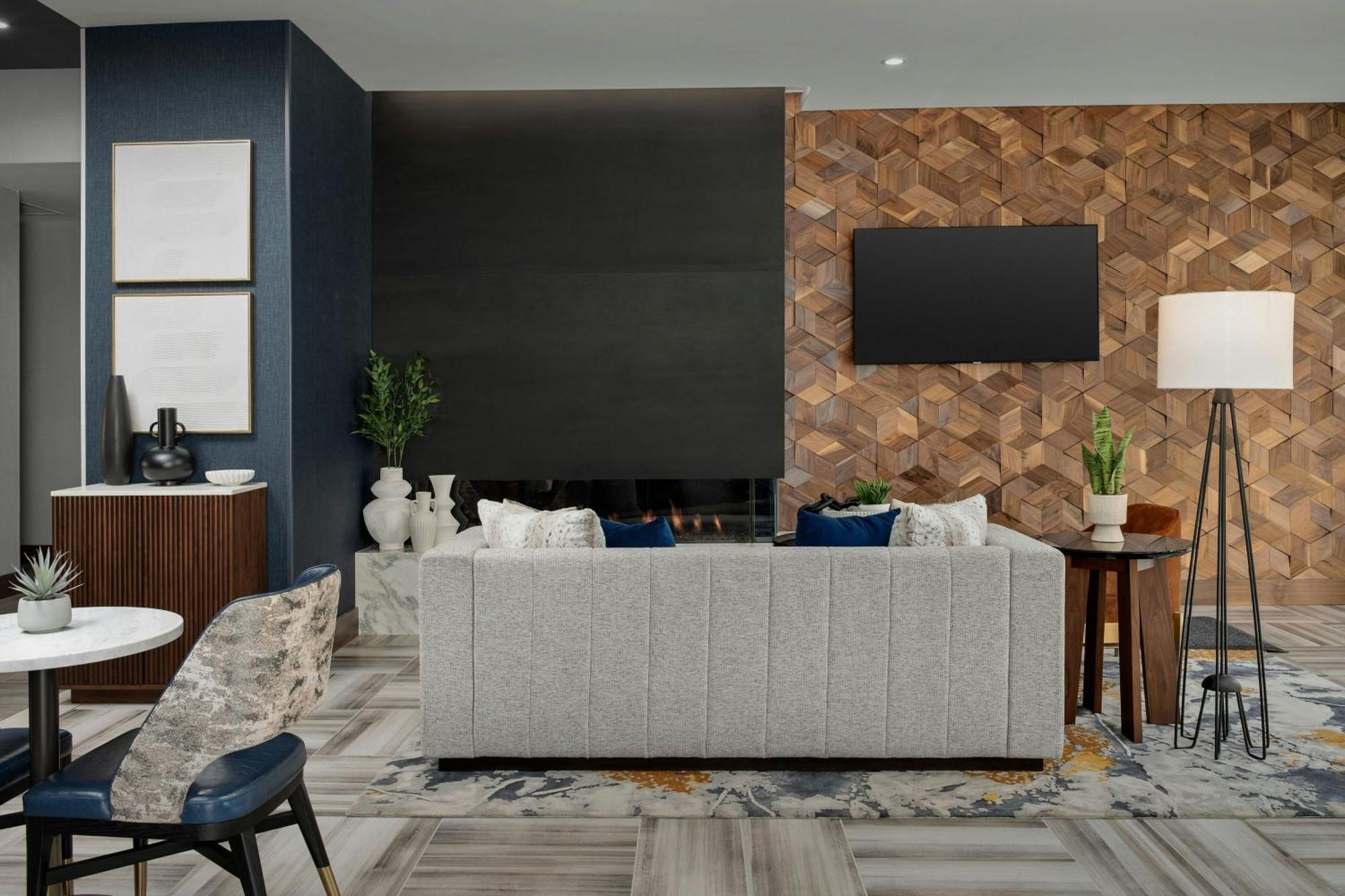 Courtyard By Marriott Bozeman Hotel Екстериор снимка