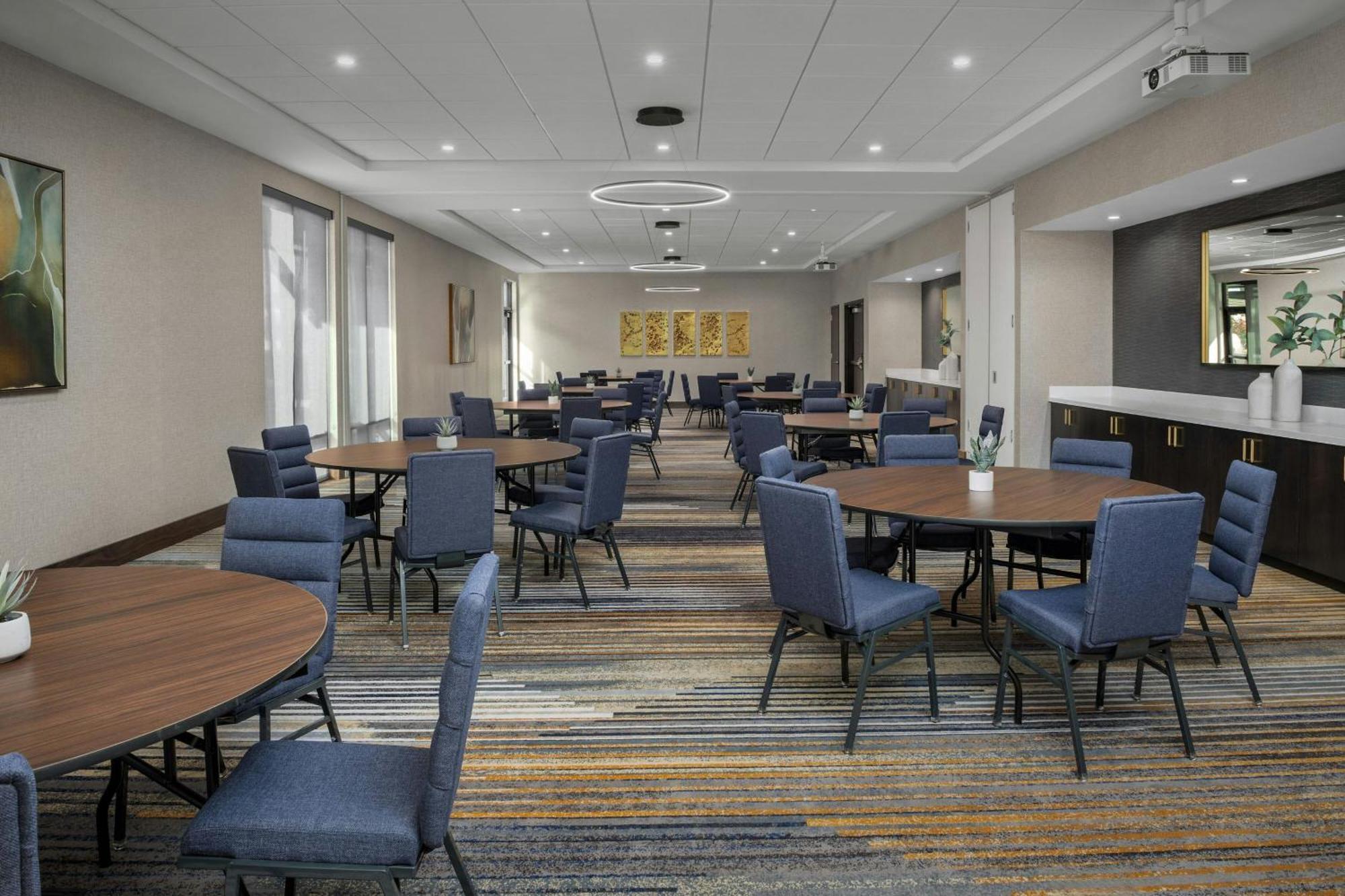 Courtyard By Marriott Bozeman Hotel Екстериор снимка